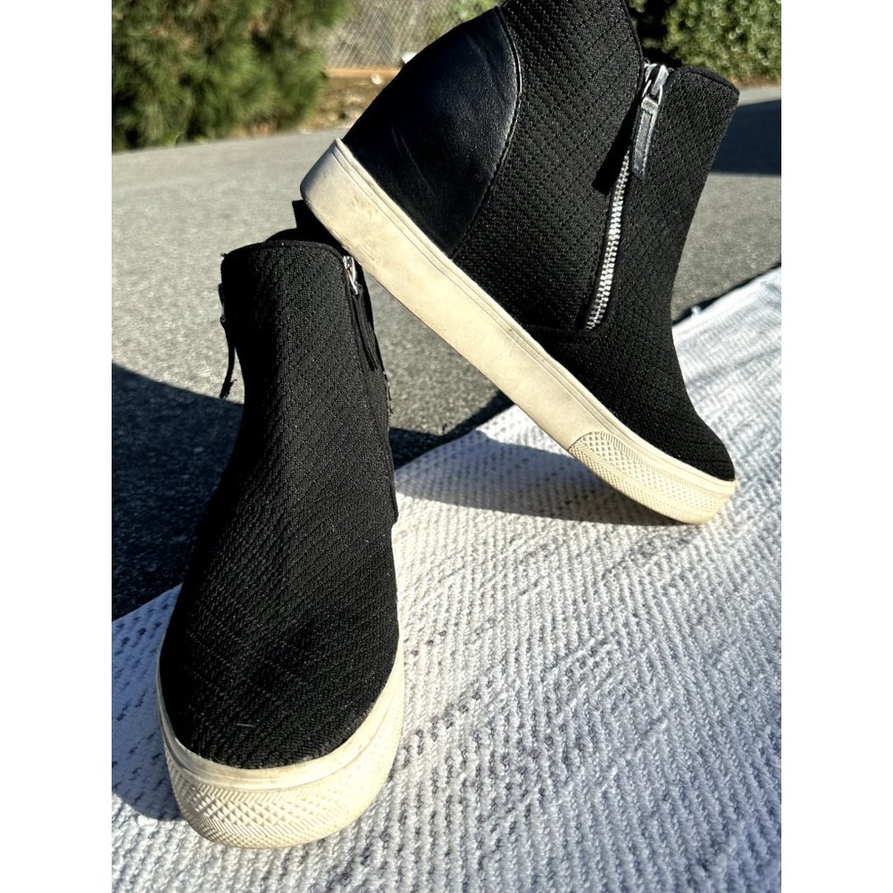 Steve Madden Sneaker 9.5 M Black Ditta Wedge High Top Boots Comfort Zips Womens